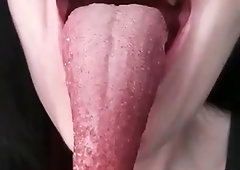 Queen reccomend stepmom cock with tongue under foreskin