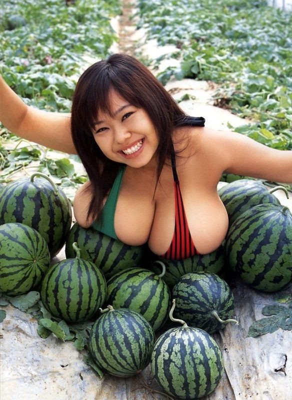 best of Melon boobs water