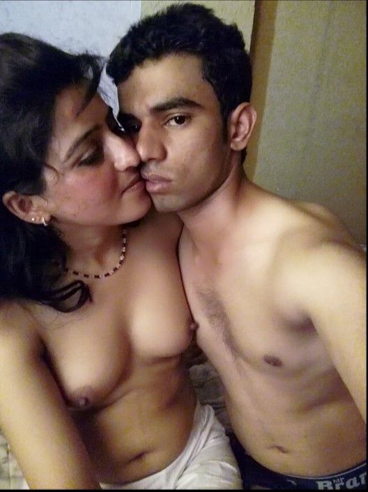 best of Kiss couple indian college