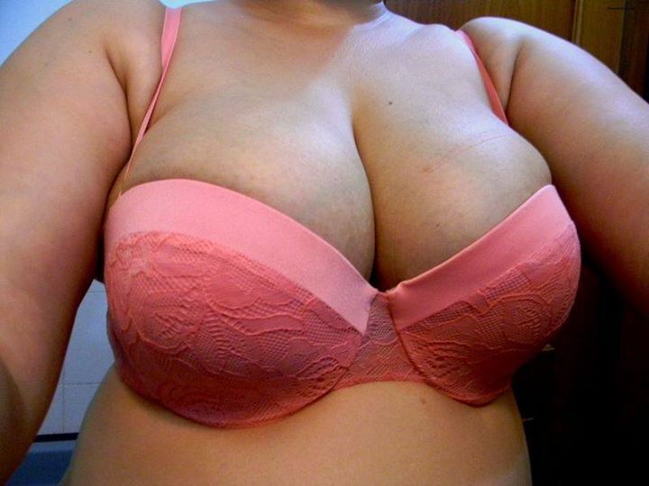 Home P. reccomend bhabhi big boobs showing
