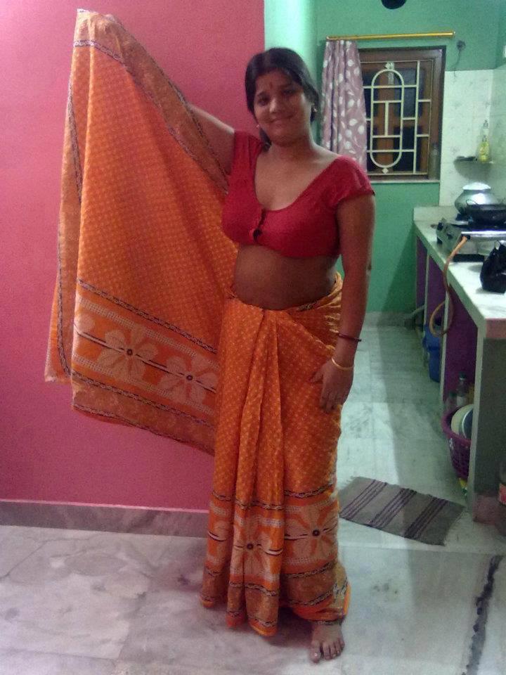 best of Aunty boobs saree indian