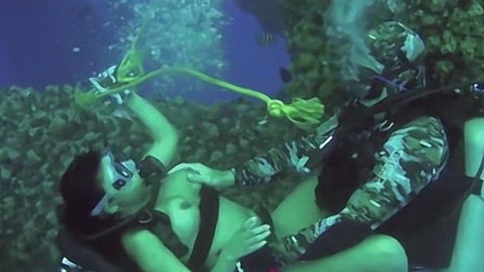 Porky reccomend sex underwater scuba sex